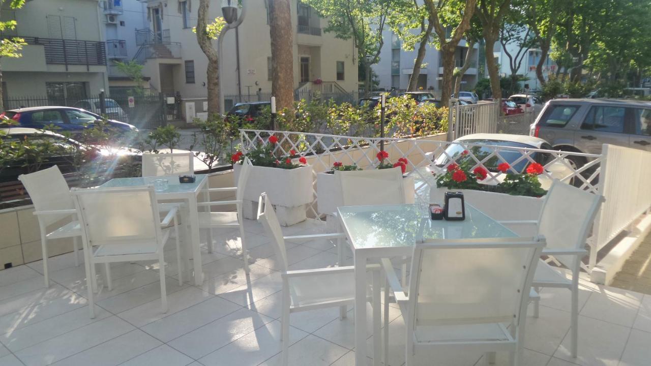Hotel Bergamo Rimini Extérieur photo