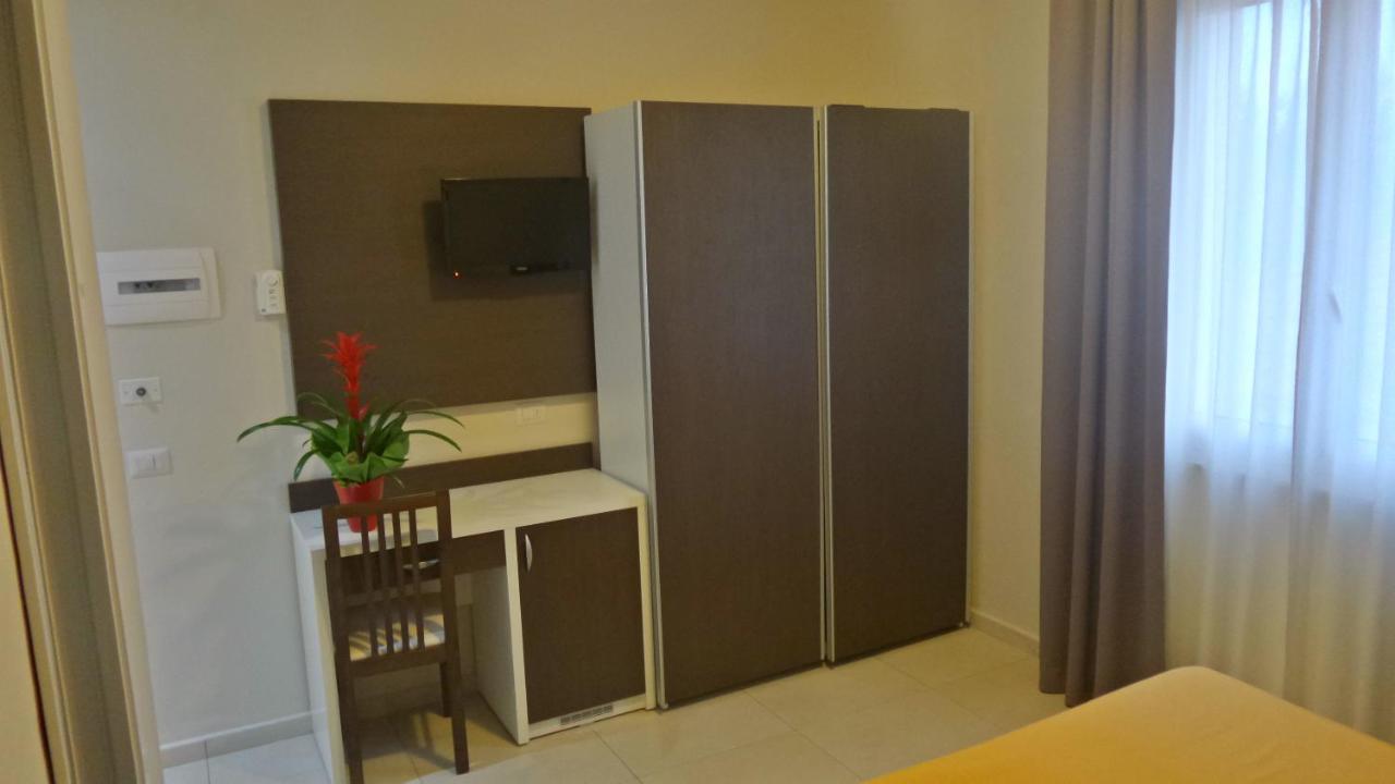 Hotel Bergamo Rimini Extérieur photo